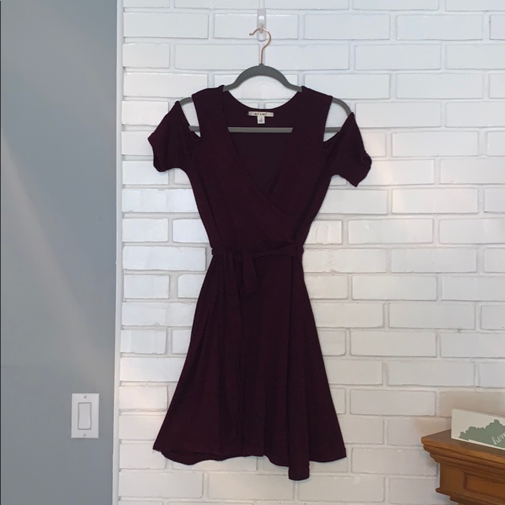 Wine Cutout Sleeve Dress